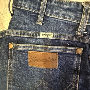 Wrangler Blue Classic Denim Jeans with Contrast Stitching